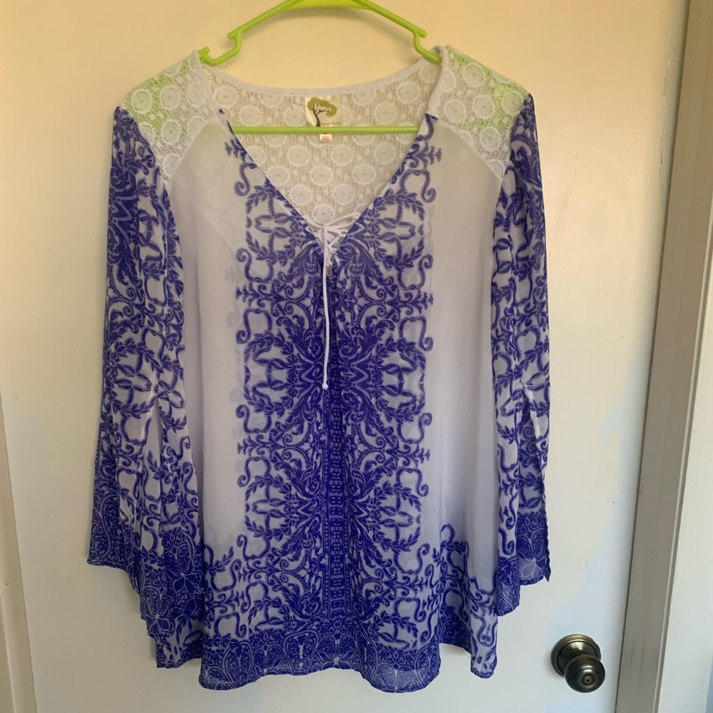 New Fig and Flower Blue and White  Blouse with beautiful blue design